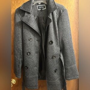 Woman’s Apt 9 coat